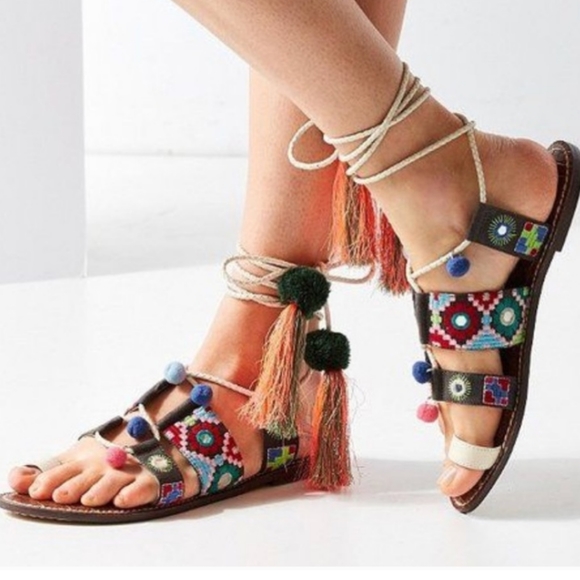 Sam Edelman Shoes - Sam Edelman tassel wrap sandals
